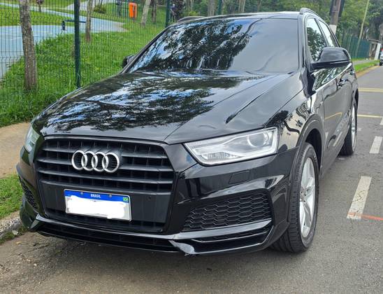AUDI Q3 1.4 TFSI BLACK EDITION FLEX 4P S TRONIC