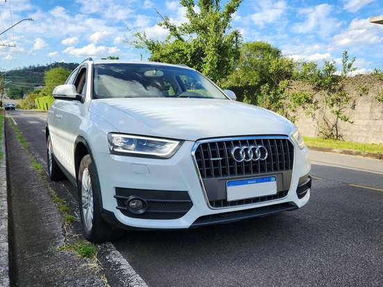 AUDI-Q3-2.0 TFSI AMBITION QUATTRO 4P GASOLINA S TRONIC AUDI-Q3-2013