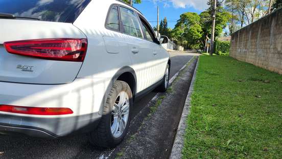 AUDI-Q3-2013