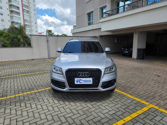 AUDI Q5 3.0 TFSI AMBITION V6 24V GASOLINA 4P AUTOMÁTICO