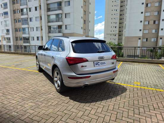 AUDI-Q5-3.0 TFSI AMBITION V6 24V GASOLINA 4P AUTOMÁTICO AUDI-Q5-2015