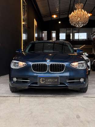 BMW-118i-2012