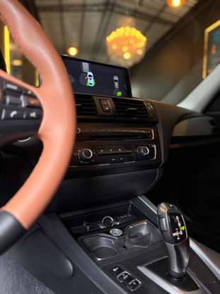BMW-118i-2012