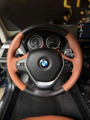 BMW-118i-2012
