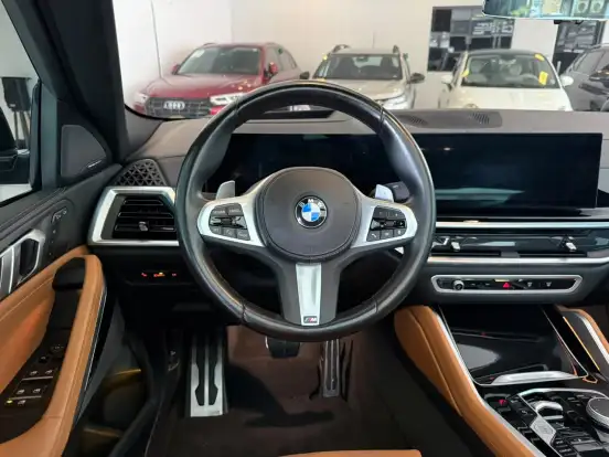 BMW-X6-3.0 TWINPOWER GASOLINA XDRIVE40I M SPORT AUTOMÁTICO BMW-X6-2023