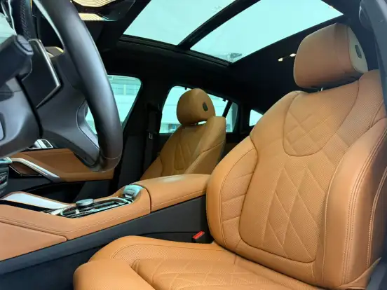 BMW-X6-2023