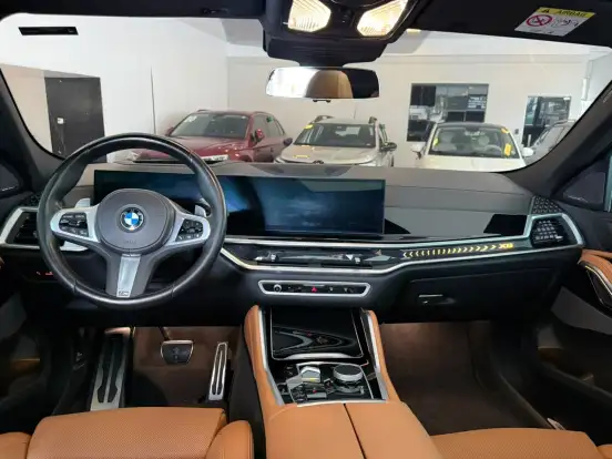 BMW-X6-3.0 TWINPOWER GASOLINA XDRIVE40I M SPORT AUTOMÁTICO BMW-X6-2023