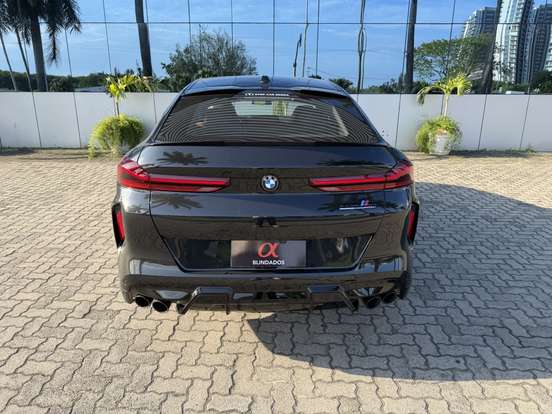 BMW-X6-4.4 V8 BITURBO GASOLINA M COMPETITION AUTOMÁTICO BMW-X6-2024