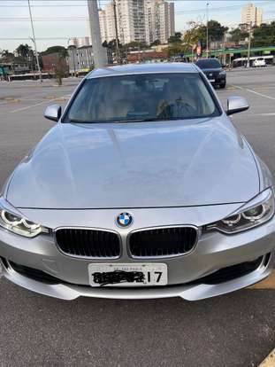 BMW-320i-2014