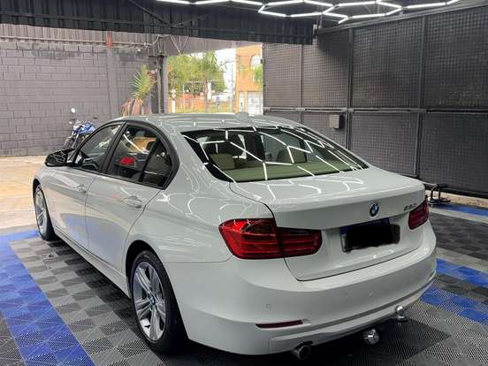 BMW-320i-2.0 SPORT GP 16V TURBO GASOLINA 4P AUTOMÁTICO BMW-320i-2013