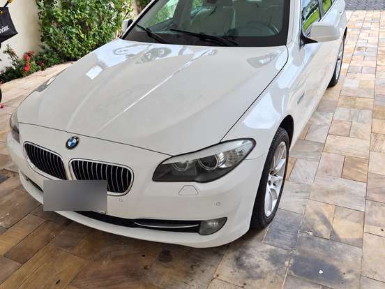 BMW-535i-3.0 SEDAN 6 CILINDROS 24V TURBO GASOLINA 4P AUTOMÁTICO BMW-535i-2010