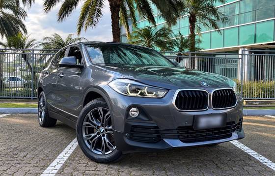 BMW X2 1.5 12V ACTIVEFLEX SDRIVE18I GP STEPTRONIC