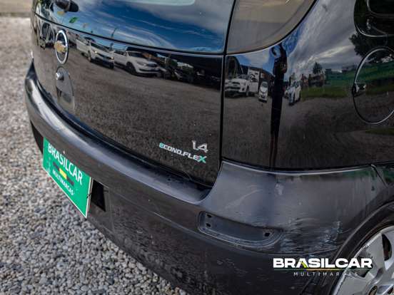 CHEVROLET-CORSA-1.4 MPFI MAXX 8V FLEX 4P MANUAL CHEVROLET-CORSA-2011