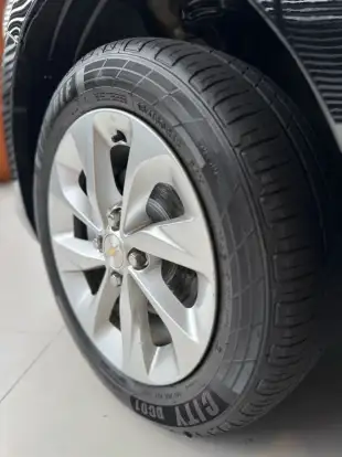 CHEVROLET-ONIX-2022
