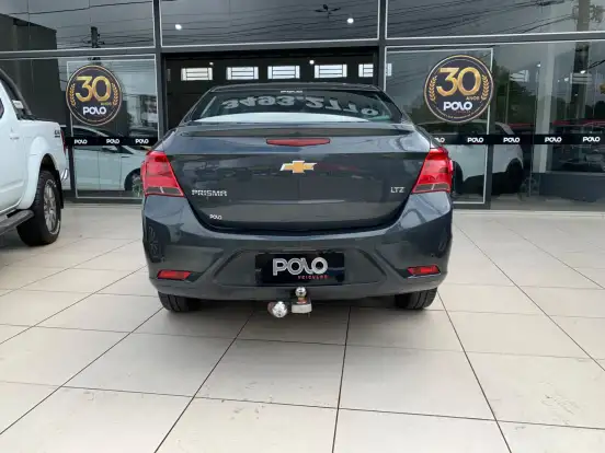 CHEVROLET-PRISMA-2017