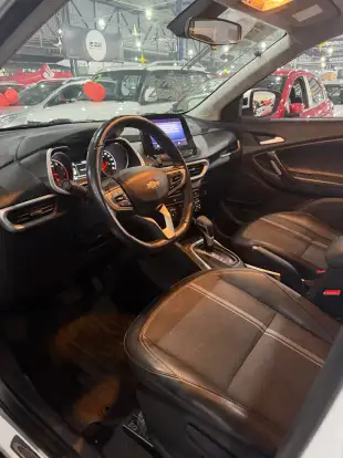 CHEVROLET-TRACKER-2020