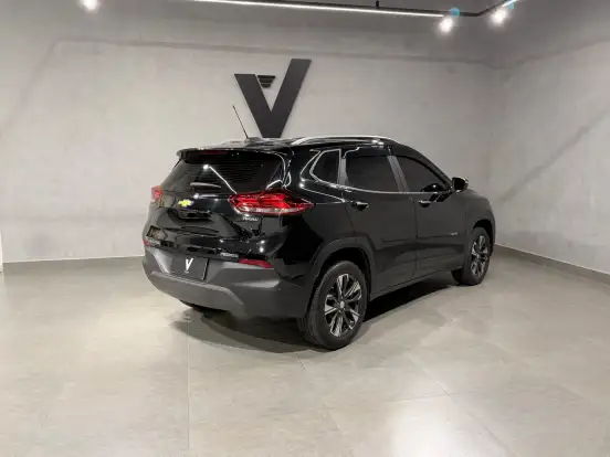 CHEVROLET-TRACKER-2023
