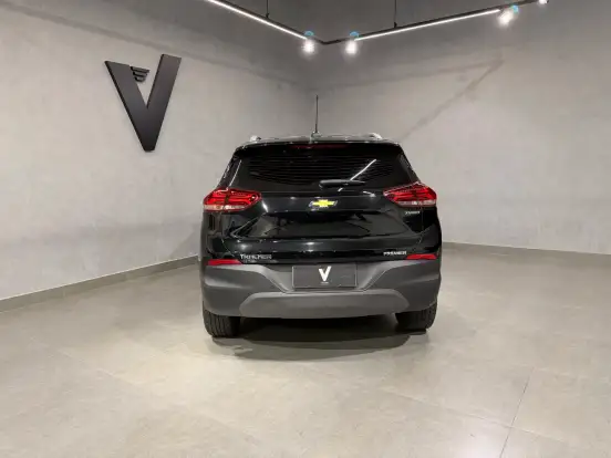 CHEVROLET-TRACKER-2023