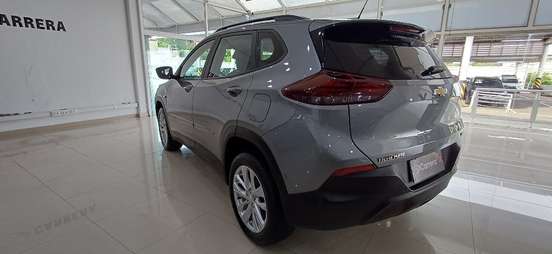 CHEVROLET-TRACKER-2024