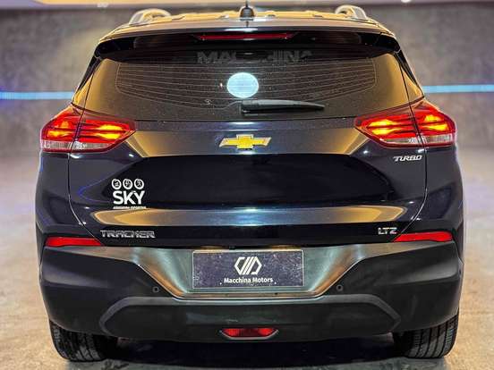 CHEVROLET-TRACKER-2020