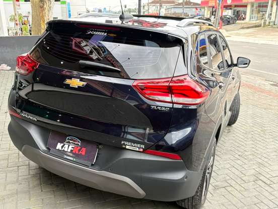 CHEVROLET-TRACKER-2023