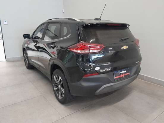 CHEVROLET-TRACKER-2023