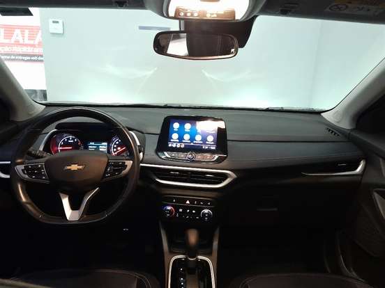 CHEVROLET-TRACKER-2023