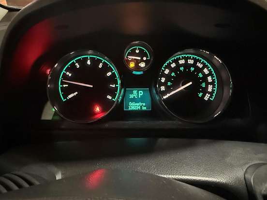 CHEVROLET-CAPTIVA-2.4 SFI ECOTEC FWD 16V GASOLINA 4P AUTOMÁTICO CHEVROLET-CAPTIVA-2011