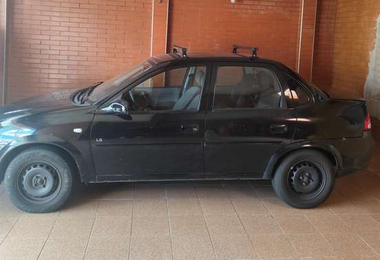 CHEVROLET-CLASSIC-2011
