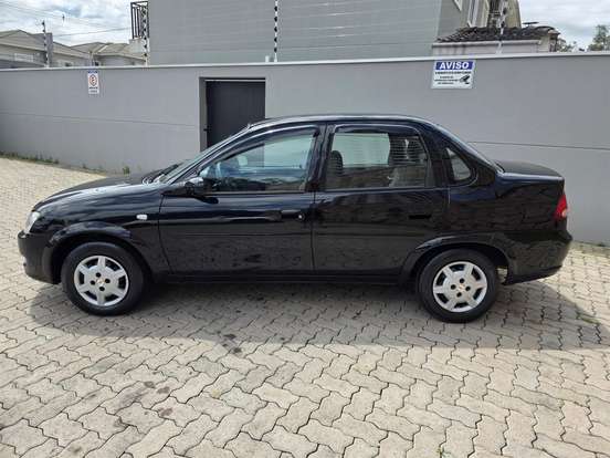 CHEVROLET-CLASSIC-2012