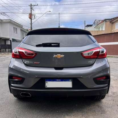 CHEVROLET-CRUZE-2018