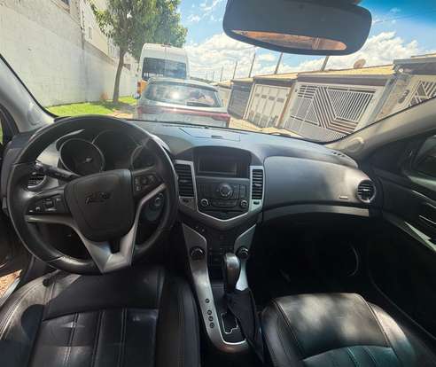 CHEVROLET-CRUZE-2012