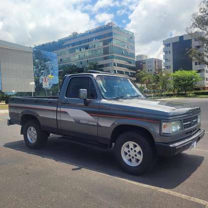 CHEVROLET-D20-1995