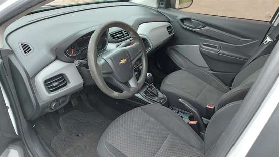 CHEVROLET-ONIX-2018