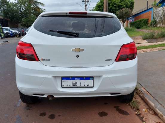 CHEVROLET-ONIX-1.0 MPFI JOY 8V FLEX 4P MANUAL CHEVROLET-ONIX-2018
