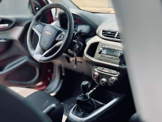 CHEVROLET-ONIX-2019