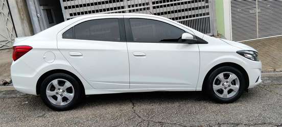 CHEVROLET-PRISMA-2018