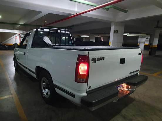 CHEVROLET-SILVERADO-4.1 MPFI DLX 4X2 CS 18V GASOLINA 2P MANUAL CHEVROLET-SILVERADO-1998