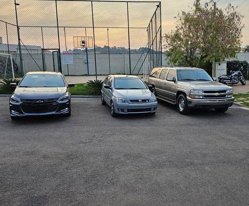 CHEVROLET SUBURBAN 5.7 V8 GASOLINA 4P AUTOMÁTICO