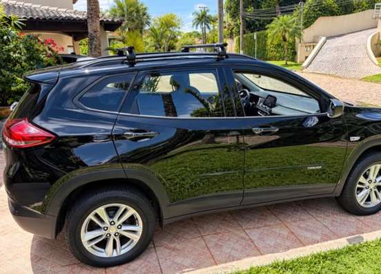 CHEVROLET-TRACKER-2020