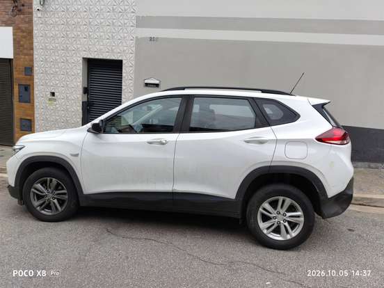 CHEVROLET-TRACKER-2021