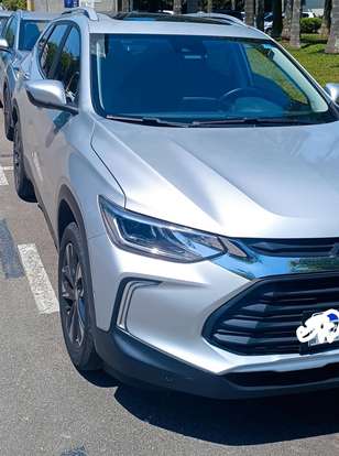 CHEVROLET-TRACKER-2020