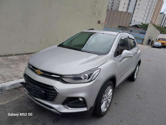 CHEVROLET-TRACKER-2018