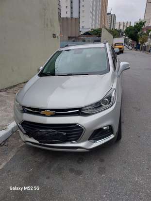 CHEVROLET-TRACKER-2018