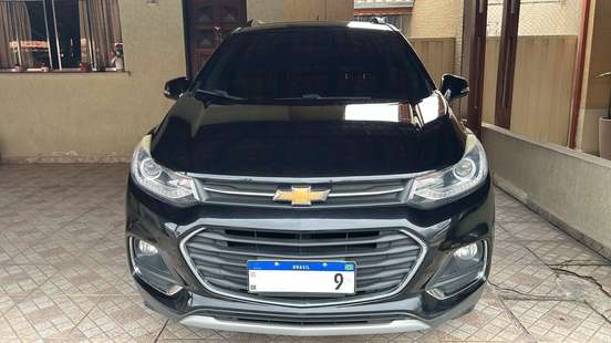 CHEVROLET-TRACKER-2018