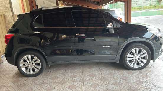 CHEVROLET-TRACKER-2018
