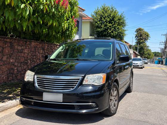 CHRYSLER TOWN & COUNTRY 3.6 LIMITED V6 24V GASOLINA 4P AUTOMÁTICO