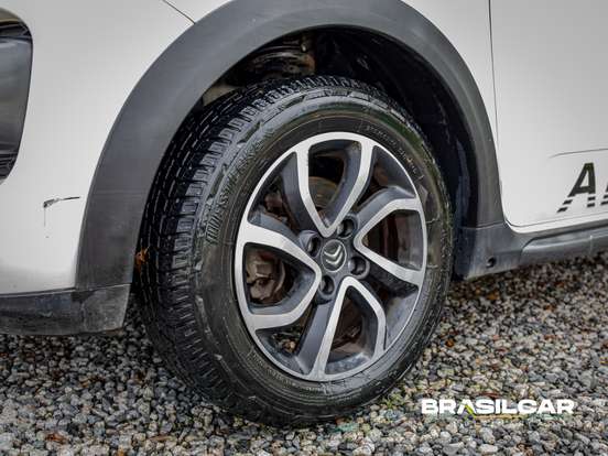 CITROËN-AIRCROSS-1.6 SALOMON TENDANCE 16V FLEX 4P AUTOMÁTICO CITROËN-AIRCROSS-2015