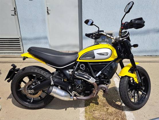 DUCATI SCRAMBLER ICON 