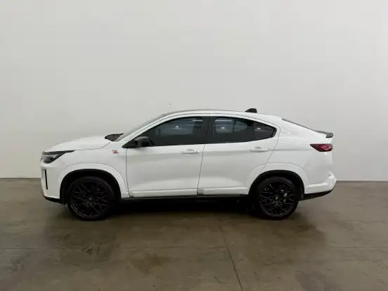 FIAT-FASTBACK-2024